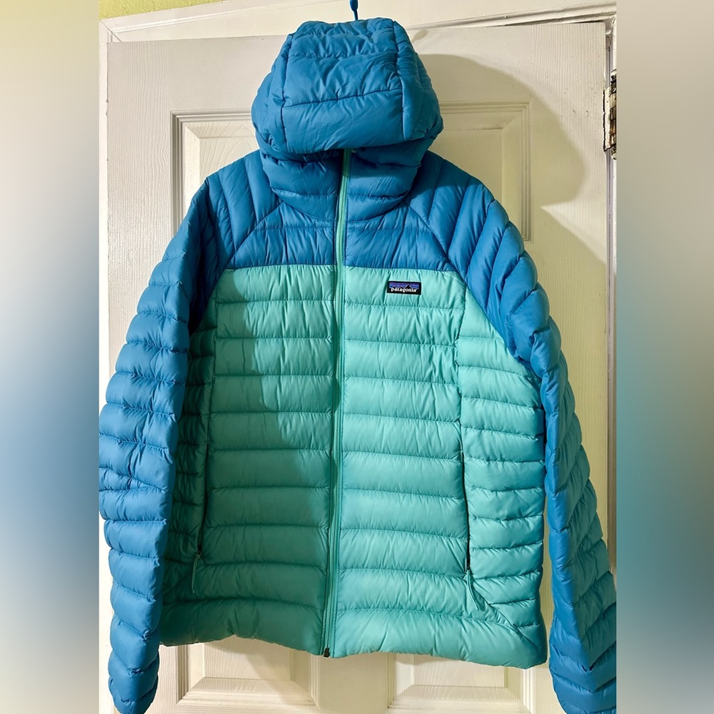**SOLD** **NOT FOR SALE** Patagonia Down Sweater Hoody XXL NWOT